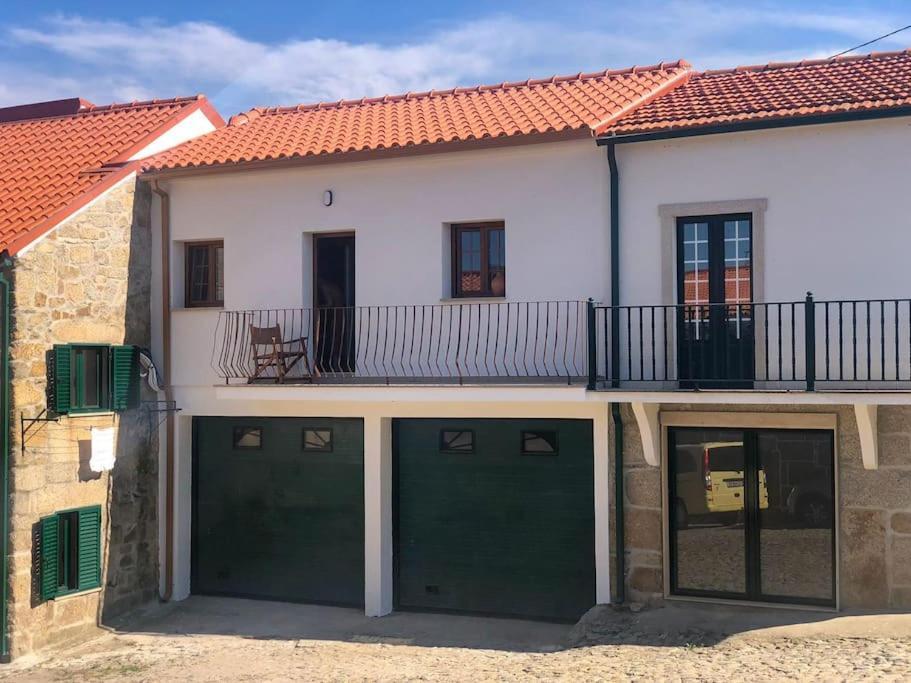 הוילה Freixo de Numao Casa Da Praca מראה חיצוני תמונה